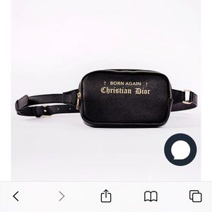 Woman Fanny pack black